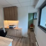 Rénover un cabinet médical en Alsace : confort des patients, respect des normes et design moderne pour un lieu sain et fonctionnel.