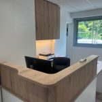 Rénover un cabinet médical en Alsace : confort des patients, respect des normes et design moderne pour un lieu sain et fonctionnel.
